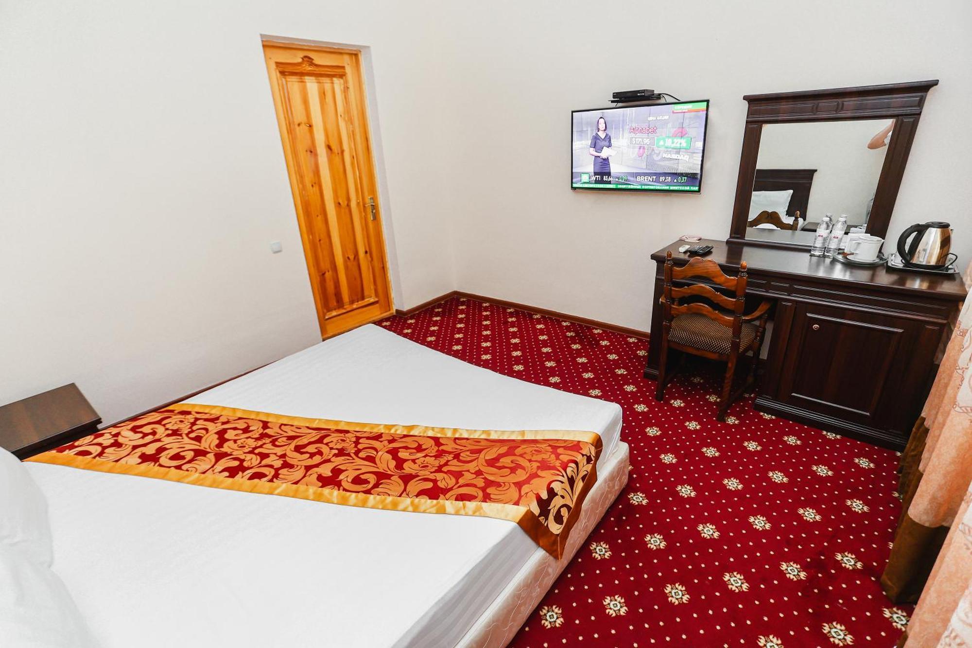 Yangi Sharq Hotel Samarkand Exterior photo